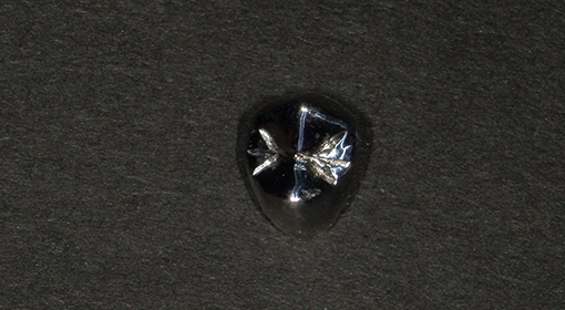 合金（金銀パラジウム）